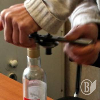   ,   Jack Daniel's  Captain Morgan