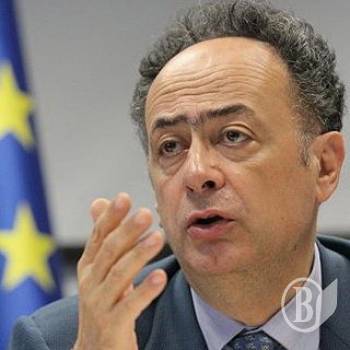 Не треба називати нас, українців, ідіотами Не треба називати нас, українців, ідіотами