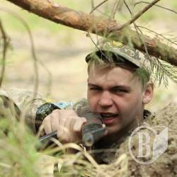 Старшокласникам влаштували навчально-польові збори Старшокласникам влаштували навчально-польові збори