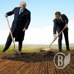 «Фотожаби» на актуальні теми – про дороги, городи і «нашого» Трампа «Фотожаби» на актуальні теми – про дороги, городи і «нашого» Трампа