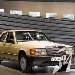 Старий «Мерс» вдарився у російський автобус Старий «Мерс» вдарився у російський автобус