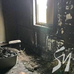 В Чернігові вражини підпалили двері квартири, а хата зайнялась від пічки В Чернігові вражини підпалили двері квартири, а хата зайнялась від пічки