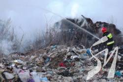 Під Ніжином локалізовали пожежу на полігоні побутових відходів Під Ніжином локалізовали пожежу на полігоні побутових відходів