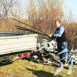 Вивалене сміття змусили забрати «силою Facebook-у» Вивалене сміття змусили забрати «силою Facebook-у»