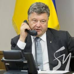 Це Петро Порошенко. Зателефоную кожному! Це Петро Порошенко. Зателефоную кожному!