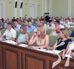 Долю районних рад Чернігова вирішуватимуть у серпні Долю районних рад Чернігова вирішуватимуть у серпні