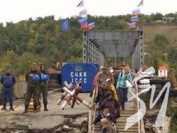 Бойовики «ЛНР» відзначилися нової зухвалістю на лінії розмежування в Станиці Луганській Бойовики «ЛНР» відзначилися нової зухвалістю на лінії розмежування в Станиці Луганській