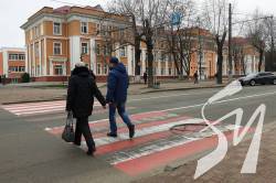 На проспекті Миру зроблять одразу кілька підвищених пішохідних переходів На проспекті Миру зроблять одразу кілька підвищених пішохідних переходів
