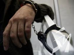 У суді розглядатимуть справу чернігівця, який обірав ювелірний магазин У суді розглядатимуть справу чернігівця, який обірав ювелірний магазин