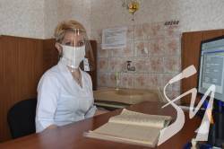Чернігівські волонтери посилили захист медичного персоналу військового госпіталю захисними екранами Чернігівські волонтери посилили захист медичного персоналу військового госпіталю захисними екранами