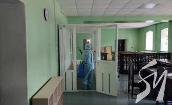 У Чернігові дезінфікують суд: в учасника процесу виявили COVID-19 У Чернігові дезінфікують суд: в учасника процесу виявили COVID-19