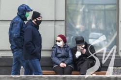 Депутати просять Шмигаля послабити карантин у регіонах з найменшою кількістю інфікованих Депутати просять Шмигаля послабити карантин у регіонах з найменшою кількістю інфікованих
