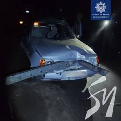 П’яний чернігівець пошкодив авто й втік з місця ДТП П’яний чернігівець пошкодив авто й втік з місця ДТП