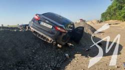 На трасі Чернігів-Київ автомобіль в’їхав у купу гравію: 4 чоловіків у лікарні, жінка загинула На трасі Чернігів-Київ автомобіль в’їхав у купу гравію: 4 чоловіків у лікарні, жінка загинула