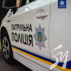 На Чернігівщині підлітки виклали відео знущань над бабусею у соцмережі: поліція відкрила провадження На Чернігівщині підлітки виклали відео знущань над бабусею у соцмережі: поліція відкрила провадження