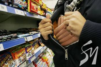 Оштрафовано чернігівця, який викрав продукти харчування в магазині Оштрафовано чернігівця, який викрав продукти харчування в магазині