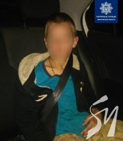 9-річний хлопчик вночі сам блукав Черніговом 9-річний хлопчик вночі сам блукав Черніговом