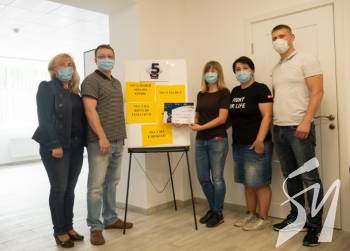 Депутатів Чернігова перевірили на ВІЛ. До тестування можуть долучитися і інші колективи міста Депутатів Чернігова перевірили на ВІЛ. До тестування можуть долучитися і інші колективи міста