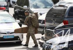 Захоплення банку в центрі Києва: терориста затримали Захоплення банку в центрі Києва: терориста затримали