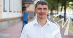 У Києві напали на нардепа Полякова, відкрито провадження У Києві напали на нардепа Полякова, відкрито провадження