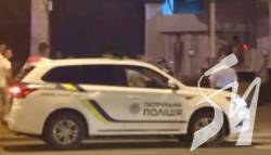 У Чернігові з 16-поверхівки вистрибнув хлопець: його тіло знайшли на даху магазину У Чернігові з 16-поверхівки вистрибнув хлопець: його тіло знайшли на даху магазину