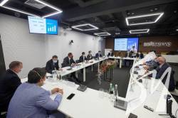 Зеленський виступає за збереження податкової ставки для ІТ на рівні 5% Зеленський виступає за збереження податкової ставки для ІТ на рівні 5%