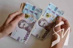 Степанов заявив, що всі медустанови отримали кошти для надбавок медикам: кому скільки заплатять Степанов заявив, що всі медустанови отримали кошти для надбавок медикам: кому скільки заплатять