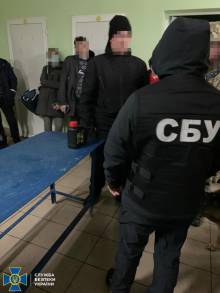 На Чернігівщині СБУ попередила контрабанду вибухових речовин до РФ На Чернігівщині СБУ попередила контрабанду вибухових речовин до РФ