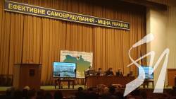 Бюджет Чернігівської області ухвалили з діркою у 370 мільйонів Бюджет Чернігівської області ухвалили з діркою у 370 мільйонів