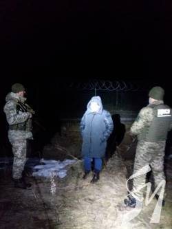 Жінка намагалася потрапити до Росії лісом Жінка намагалася потрапити до Росії лісом