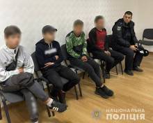 Поліція Чернігівщини встановила осіб, причетних до розбійного нападу в Бобровицькій громаді Поліція Чернігівщини встановила осіб, причетних до розбійного нападу в Бобровицькій громаді