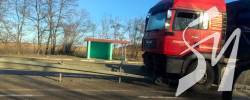 Відірвався тромб: біля Чернігова водій фури помер за кермом Відірвався тромб: біля Чернігова водій фури помер за кермом