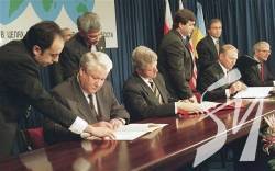 Україна може визнати Будапештський меморандум 1994 року недійсним, - Зеленський Україна може визнати Будапештський меморандум 1994 року недійсним, - Зеленський