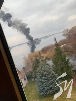 Ще один московський вертоліт пішов у дніпровську воду. Ще один московський вертоліт пішов у дніпровську воду.
