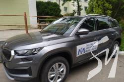 Міжнародний медичний корпус передав Чернігівщині сім медичних автівок