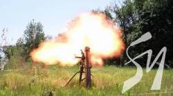 З артилерії та мінометів: прикордоння Чернігівщини знову обстріляли росіяни З артилерії та мінометів: прикордоння Чернігівщини знову обстріляли росіяни