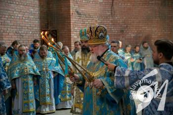 У Маріуполі відбулась хода УПЦ МП із представниками окупантів У Маріуполі відбулась хода УПЦ МП із представниками окупантів