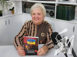 Книга, що допомагала пережити страх, а тепер підтримує ЗСУ: чернігівка про свій Щоденник Книга, що допомагала пережити страх, а тепер підтримує ЗСУ: чернігівка про свій Щоденник