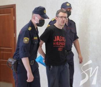 Запит на антиукраїнську істерію. Ув'язнення за свободу слова у Білорусі Запит на антиукраїнську істерію. Ув'язнення за свободу слова у Білорусі