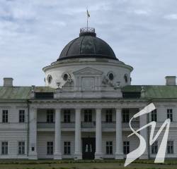 Качанівський парк та Соколиний хутір. Майбутнє зеленого туризму Чернігівщини Качанівський парк та Соколиний хутір. Майбутнє зеленого туризму Чернігівщини
