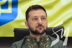 Зеленський визнав нікчемними низку указів Путіна Зеленський визнав нікчемними низку указів Путіна