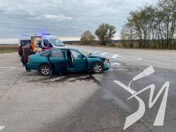 На Чернігівщині у ДТП загинув водій інкасаторського авто, ще шестеро людей у лікарні
