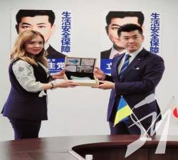 Докази російських злочинів у Чернігові тепер побачили в Японії Докази російських злочинів у Чернігові тепер побачили в Японії