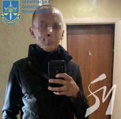 У Прилуках судитимуть російського військового, який розстріляв автомобіль з родиною У Прилуках судитимуть російського військового, який розстріляв автомобіль з родиною