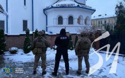 СБУ застала секретаря Чернівецької єпархії УПЦ МП в ліжку з послушником із хору СБУ застала секретаря Чернівецької єпархії УПЦ МП в ліжку з послушником із хору