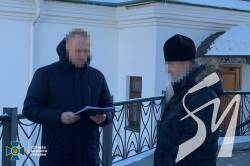 СБУ вручила підозру священнику з Лаври, який молився за русскій мір СБУ вручила підозру священнику з Лаври, який молився за русскій мір