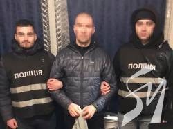 За два роки обчистив 20 осель: у Ніжині поліція затримала квартирного крадія За два роки обчистив 20 осель: у Ніжині поліція затримала квартирного крадія