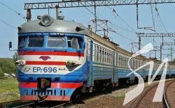 У Чернігові поїзд врізався в машину У Чернігові поїзд врізався в машину