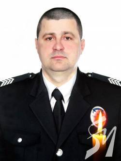 На Чернігівщині на міні підірвалися поліцейські – один загинув, інший у лікарні На Чернігівщині на міні підірвалися поліцейські – один загинув, інший у лікарні